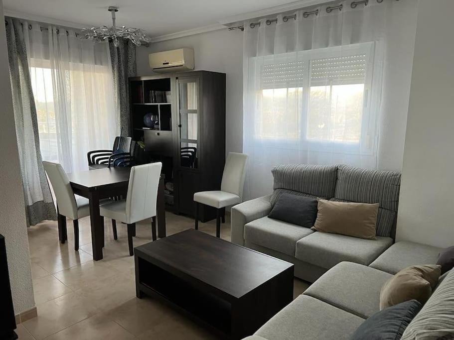 Apartment En Primera Linea De Playa Con Vistas
